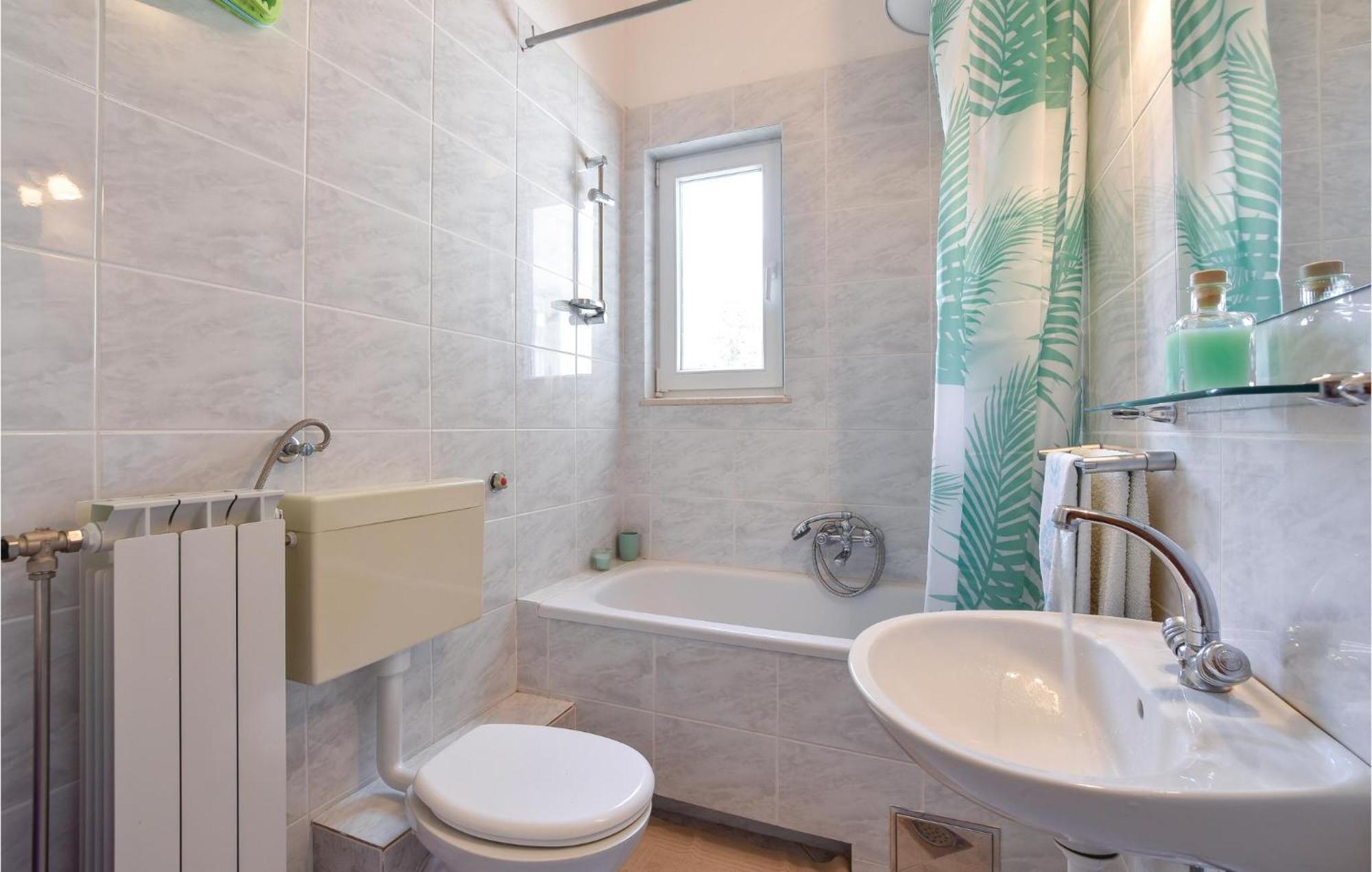 Gorgeous Home In Klis With Wifi Bobani Екстериор снимка
